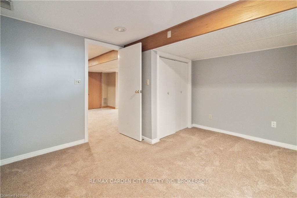 671 CANBORO Street photo 39
