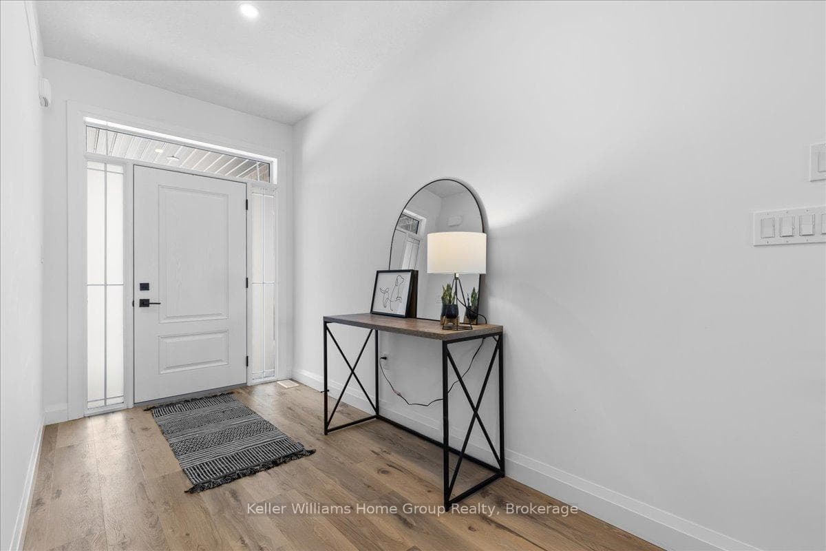 113 Walsh Street photo 6