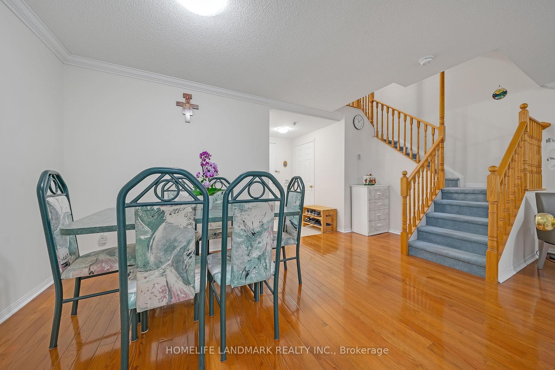 188 Bonis Avenue Unit 815 photo 9