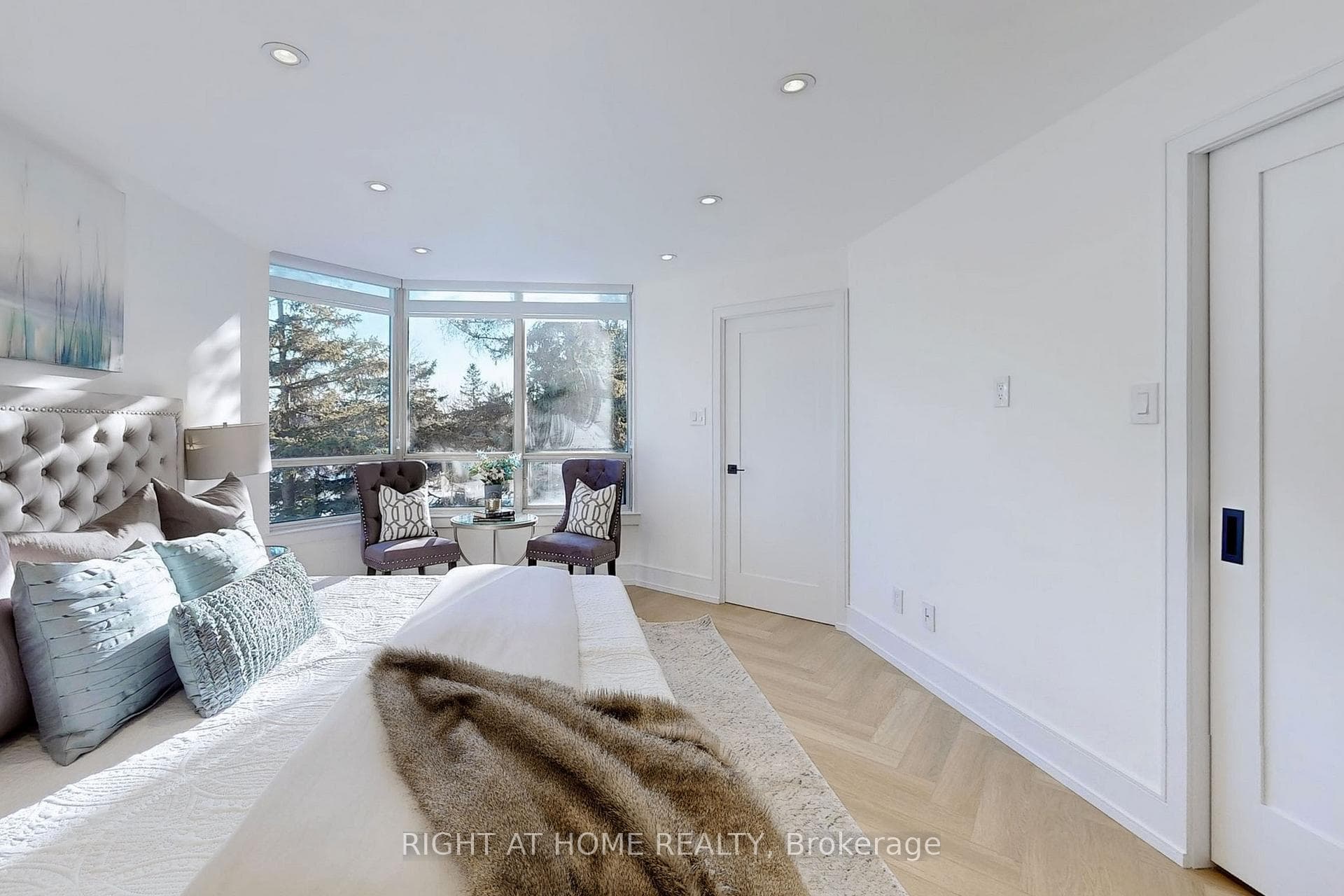120 Promenade Circle Unit 310 photo 23