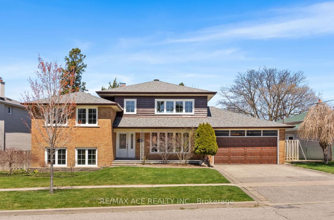 6 Oldborough Circle photo 41