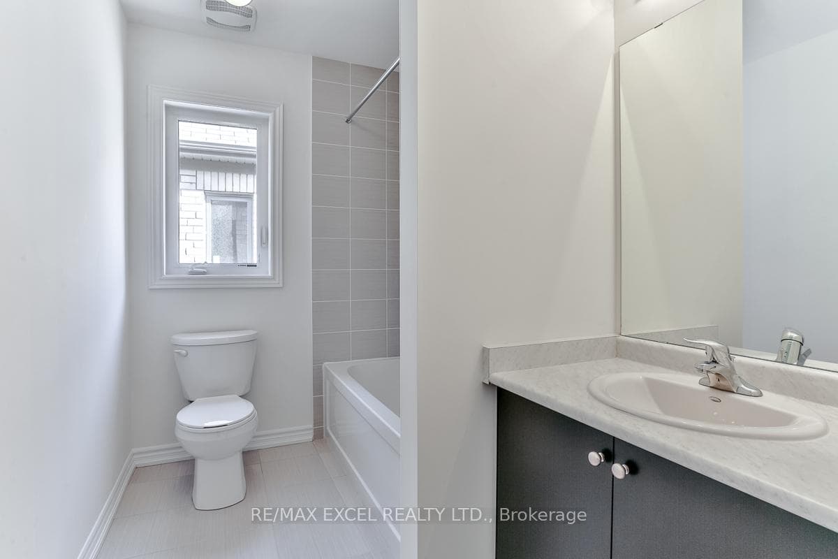 177 Rustle Woods Avenue photo 18