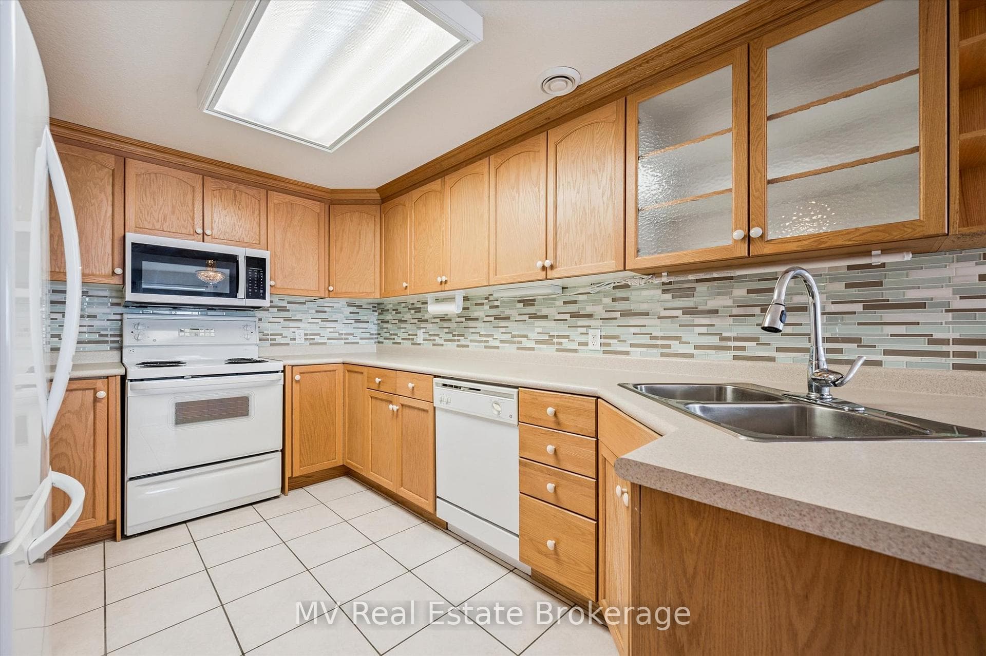 20 Station Square Unit 205 photo 5