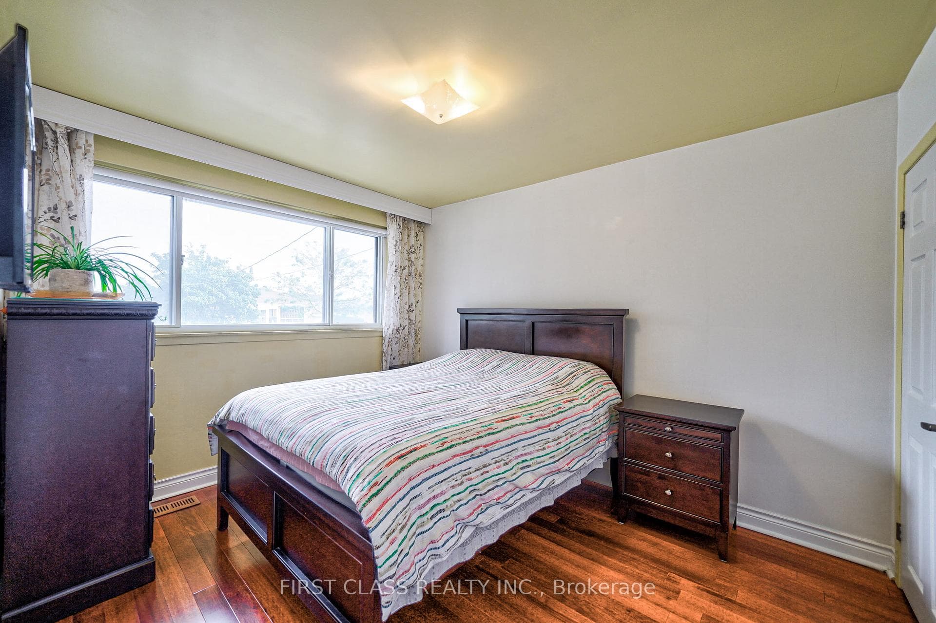 82 Marilake Drive photo 17