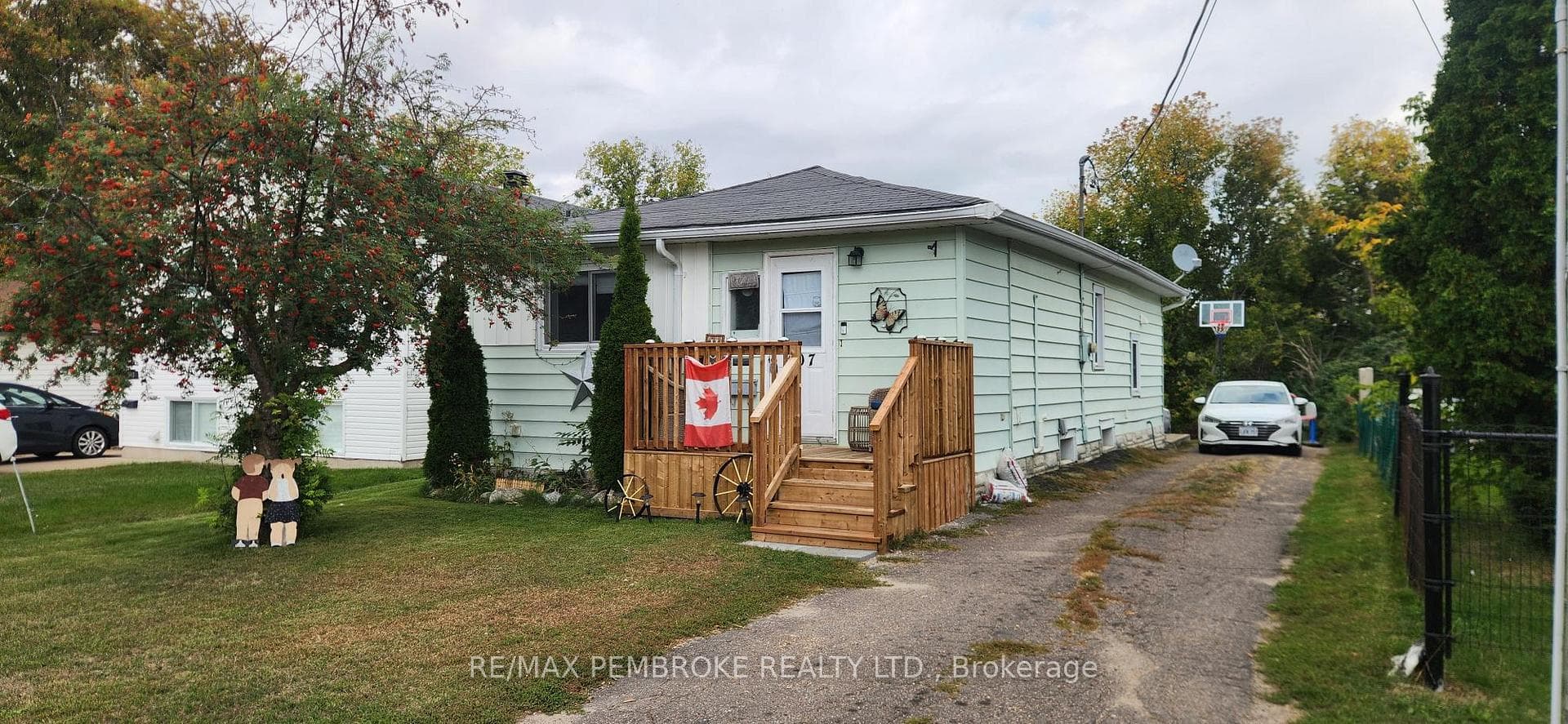 507 Moore Street photo 1