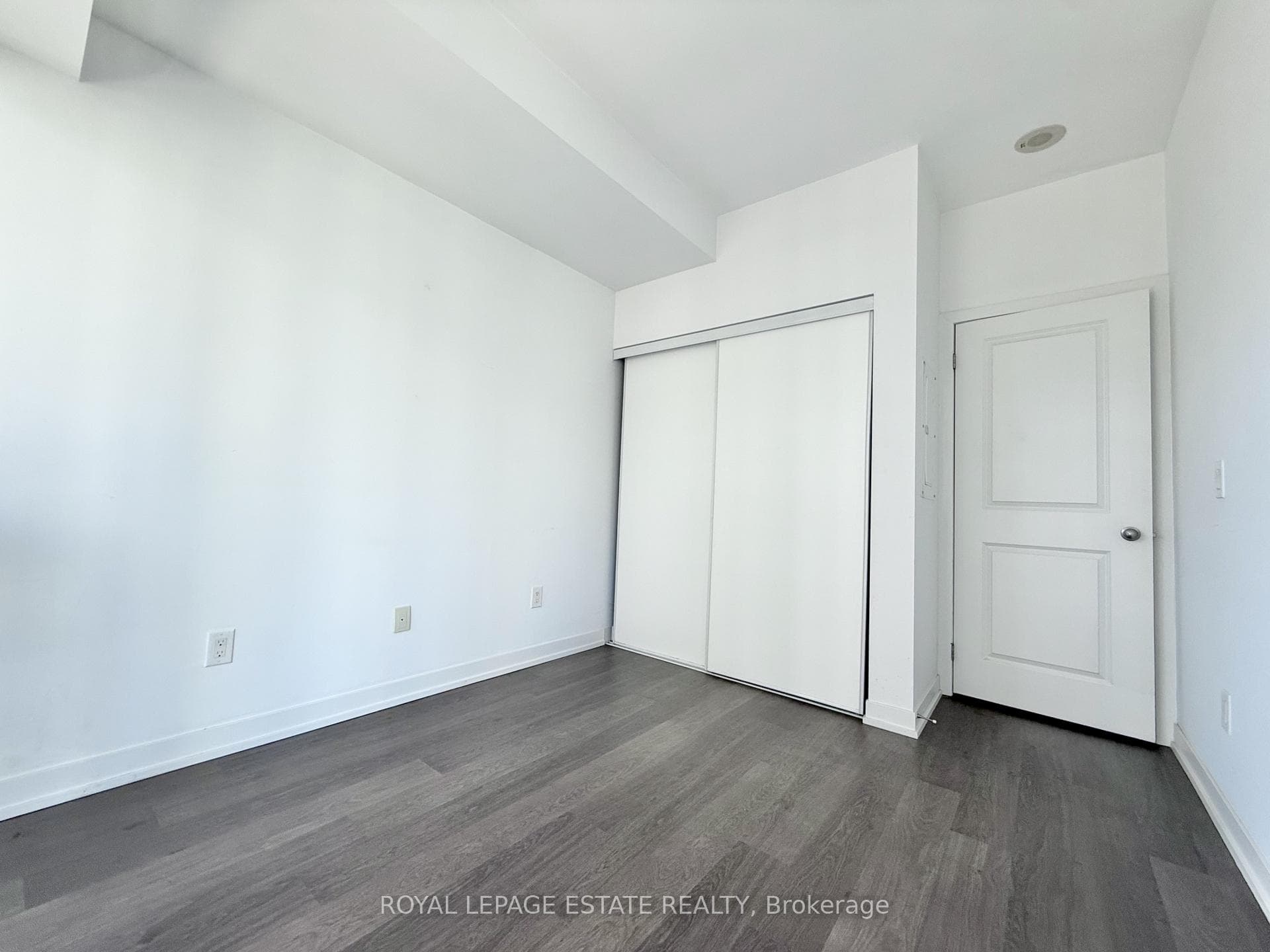 105 George Street Unit 1215 photo 21