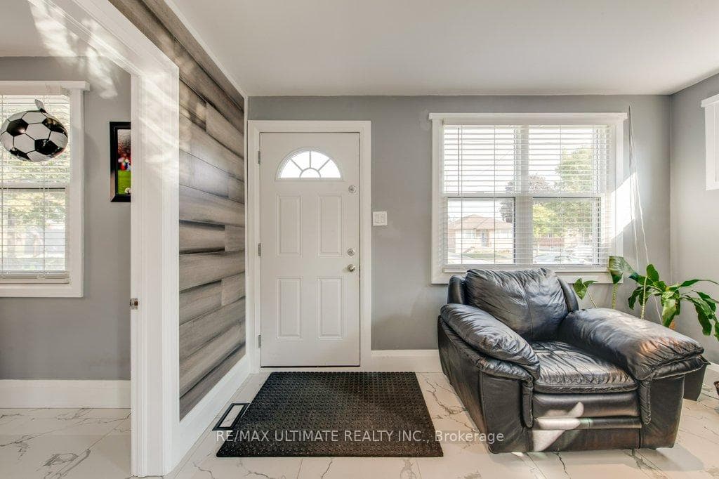 249 College Avenue photo 2