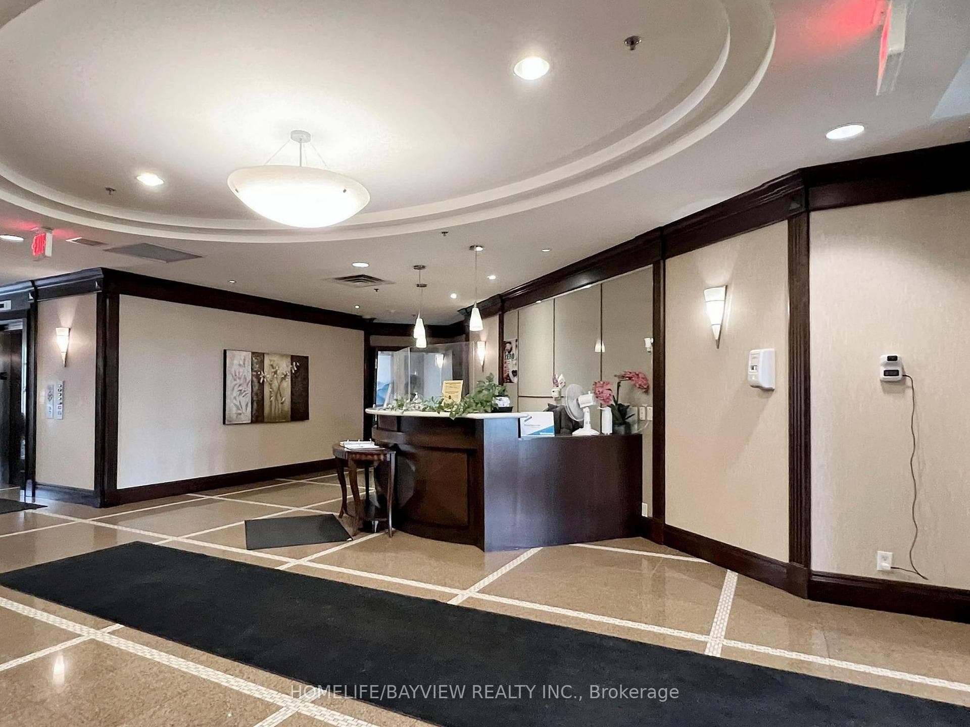 18 Harding Boulevard Unit Ph203 photo 5