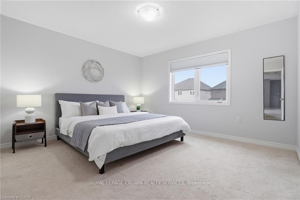 125 Watermill Street photo 24
