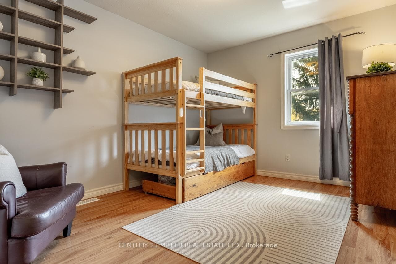 120 Charles Street photo 16