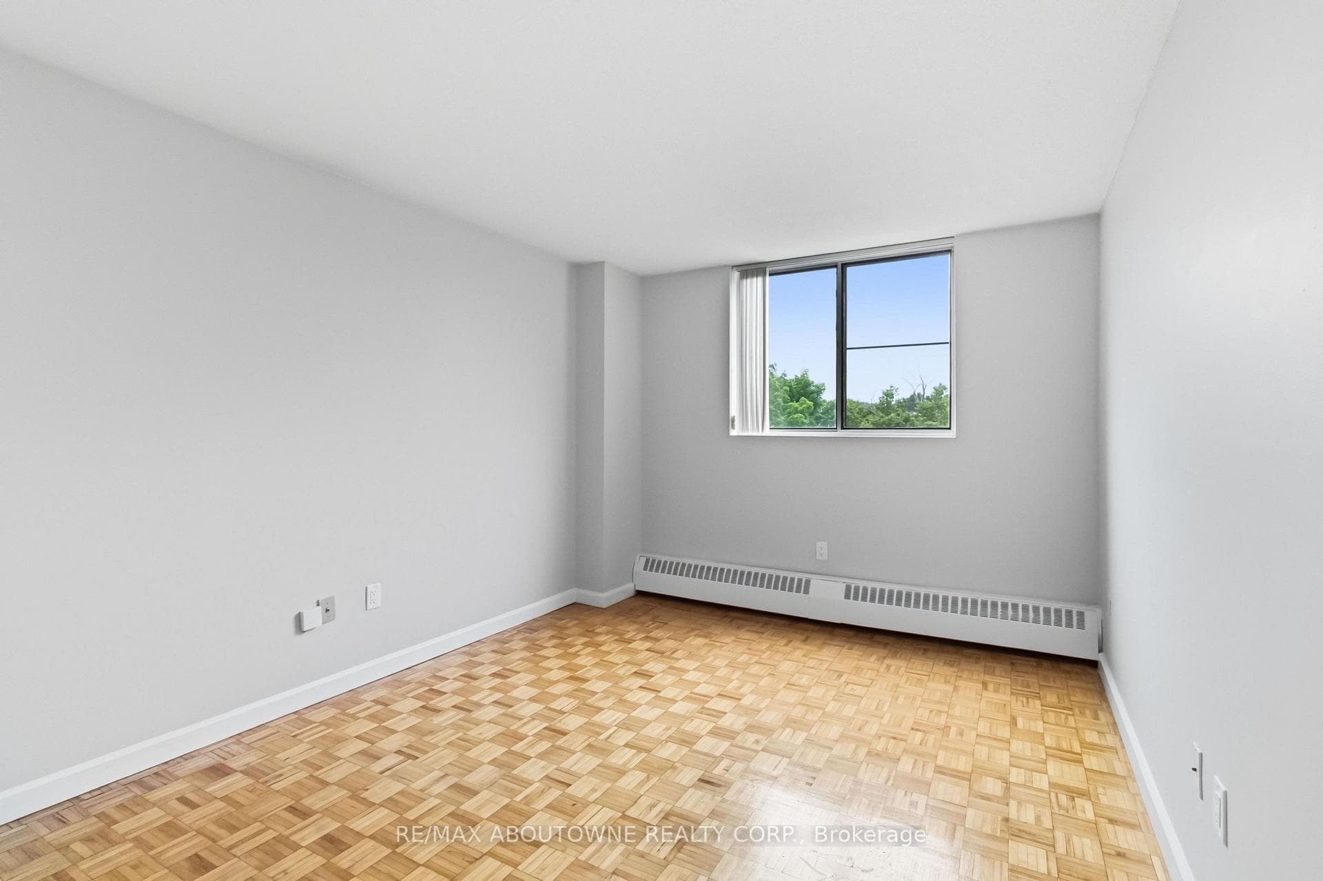 60 Park Avenue Unit 705 photo 17