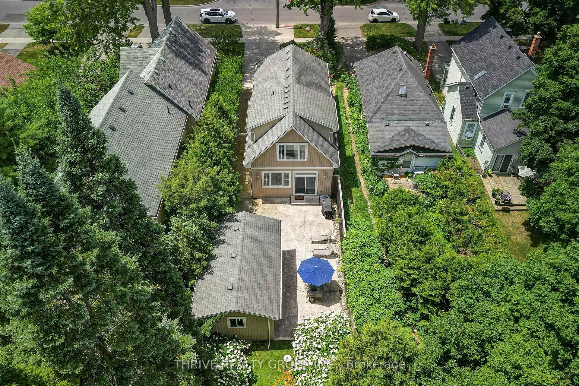 866 William Street photo 41