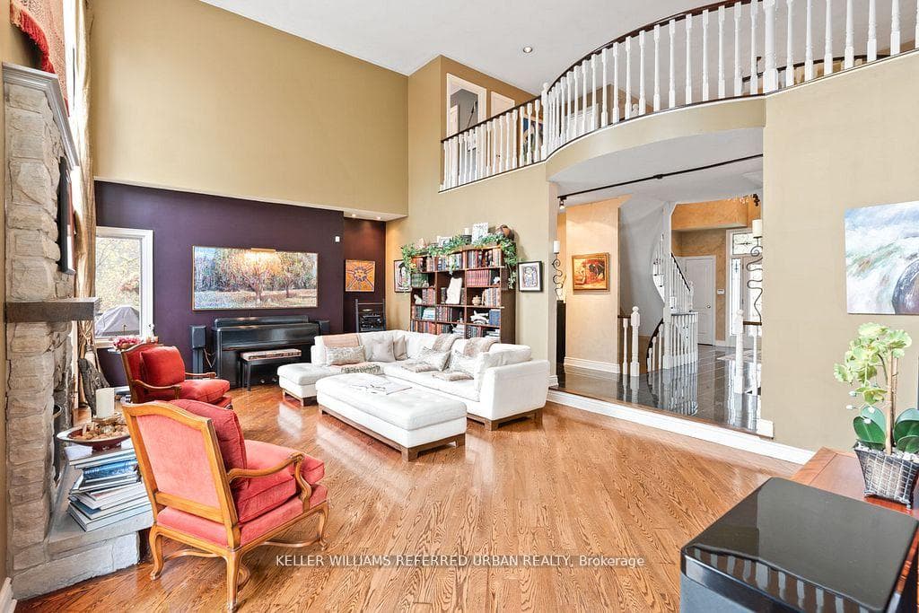 194 Sherwood Place photo 9