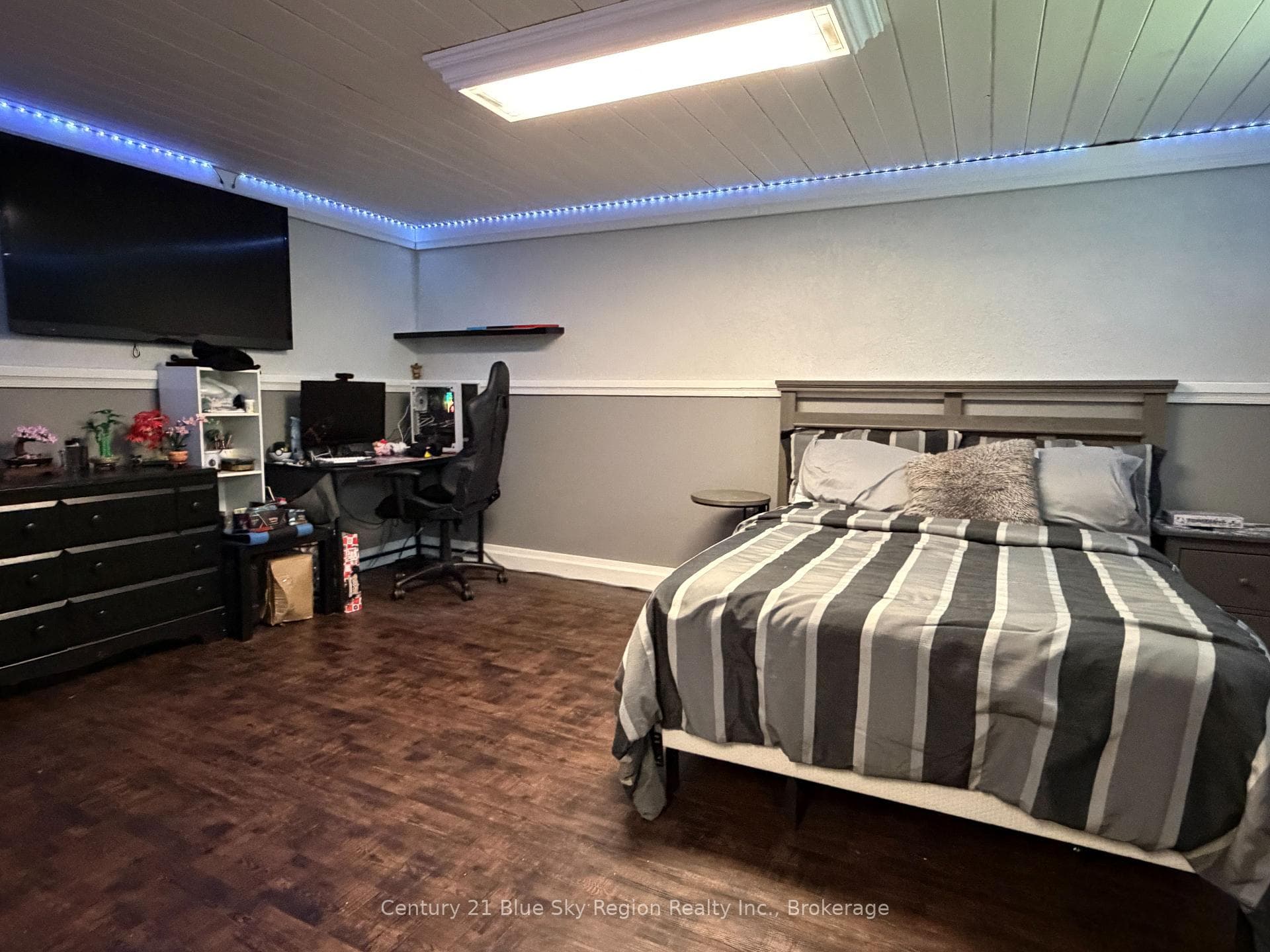 790 LAURENTIAN Avenue photo 24