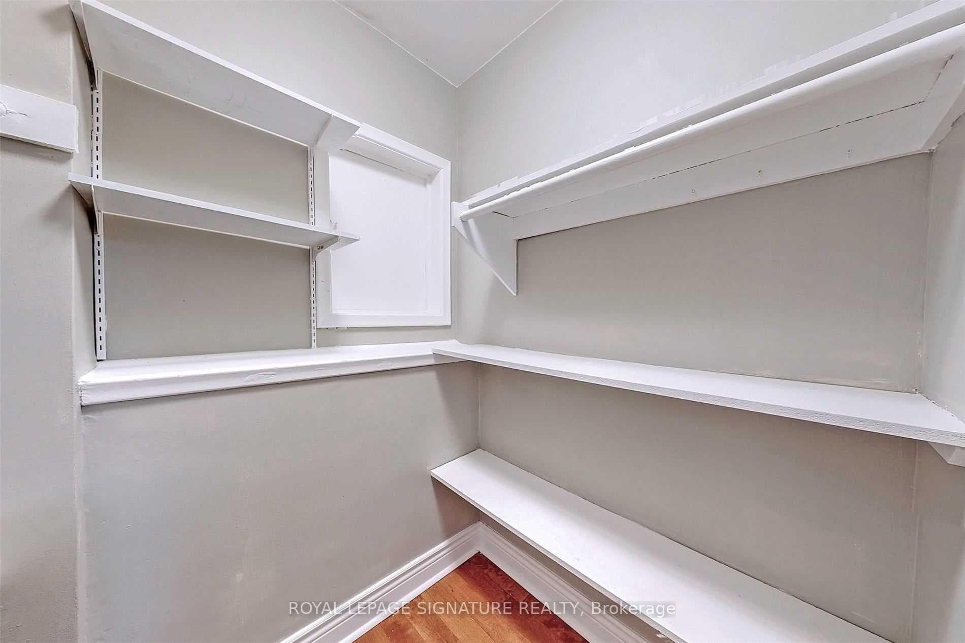 65 Holcolm Road Unit Upper photo 15