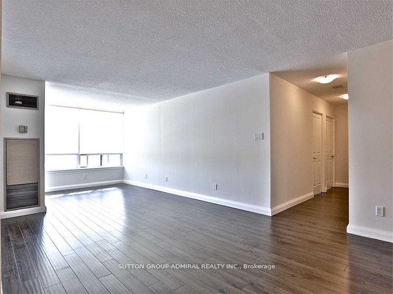120 Promenade Circle Unit 1412 photo 7