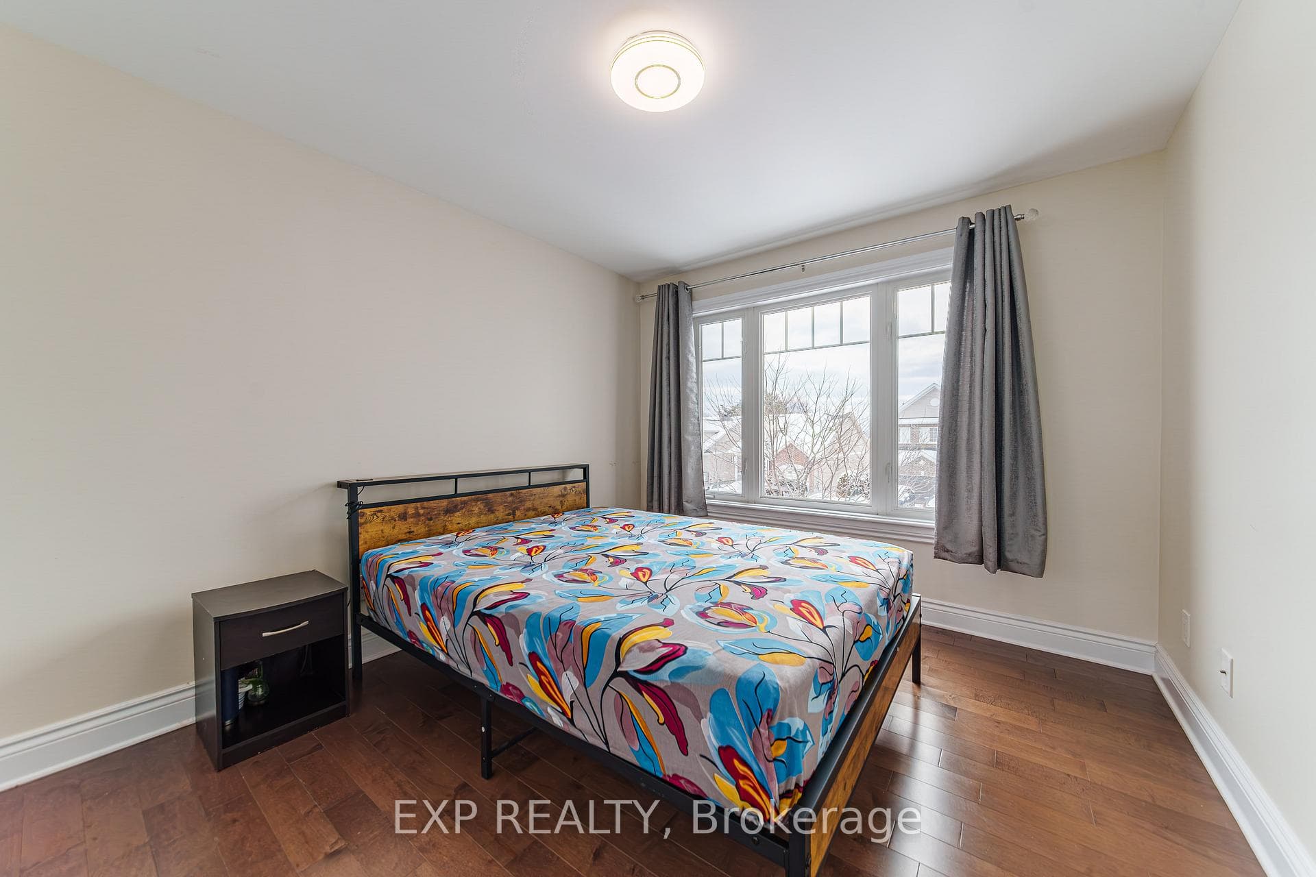 106 Bert Hall Street photo 15