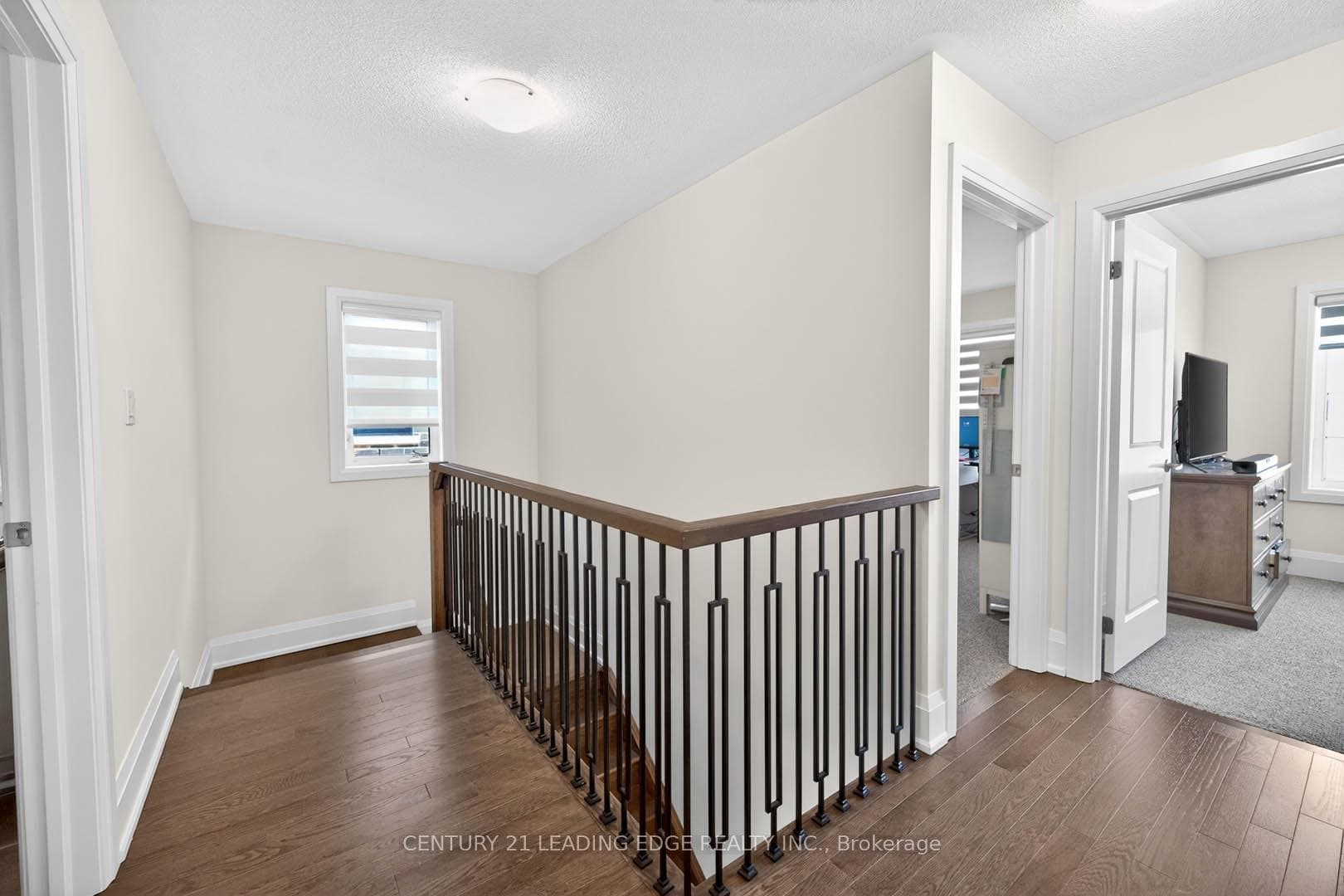 235 Ferragine Crescent photo 21