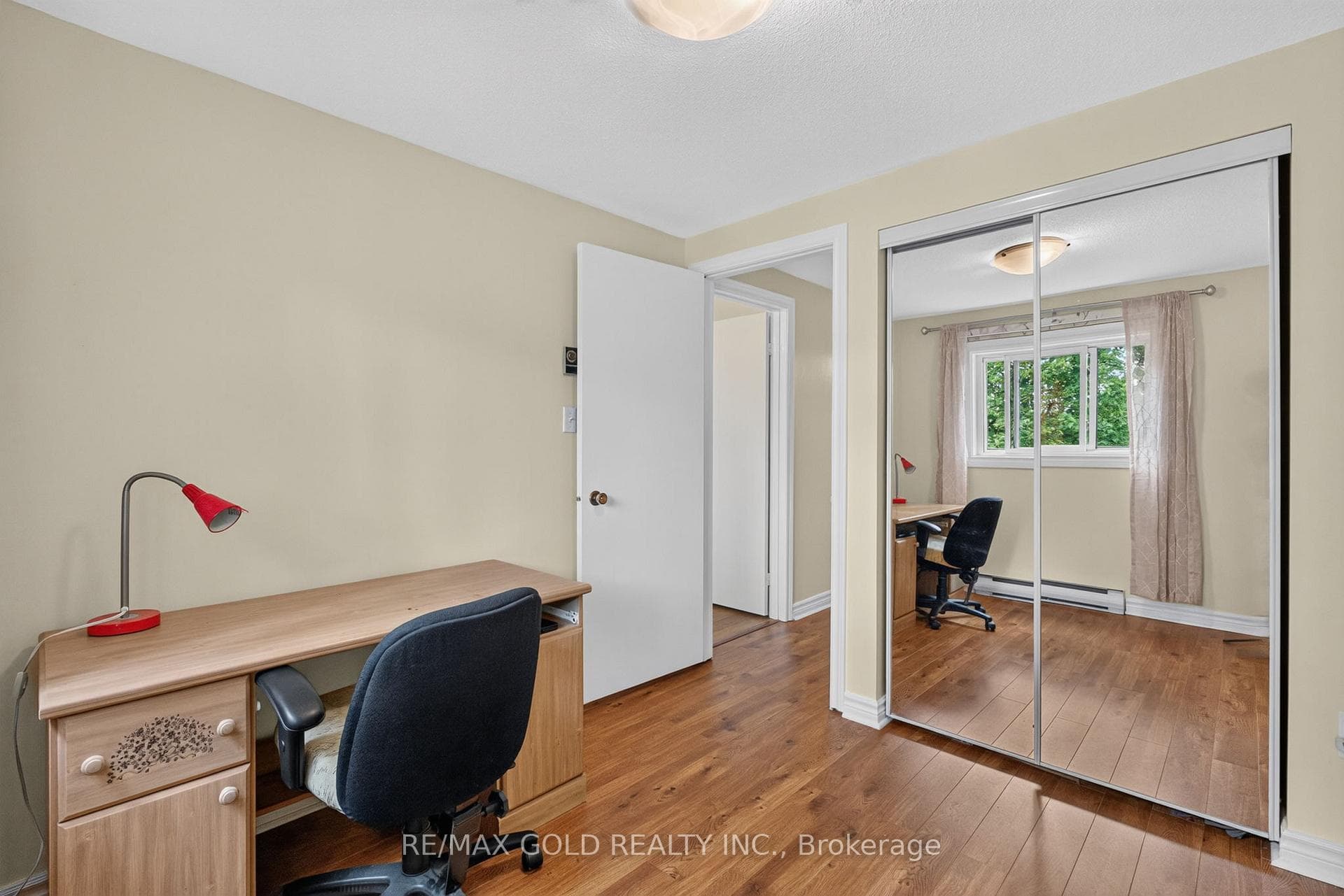 68 Darras Court photo 35
