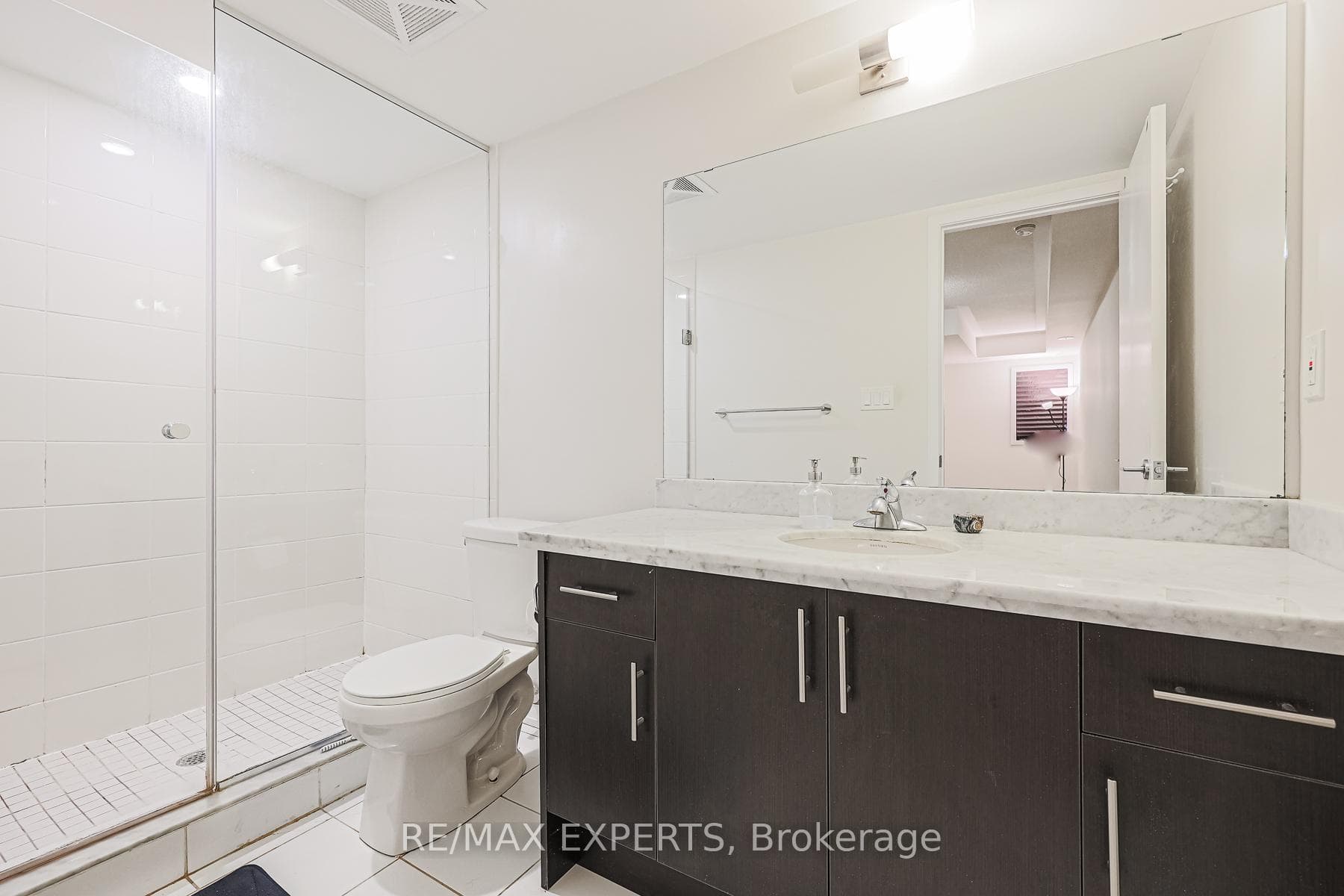 26 Bruce Street Unit B11 photo 13