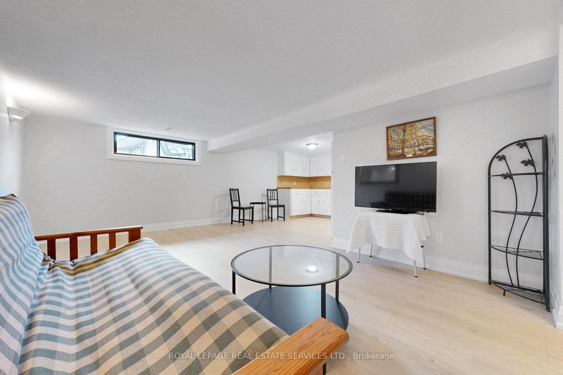 6 Parkchester Road photo 25