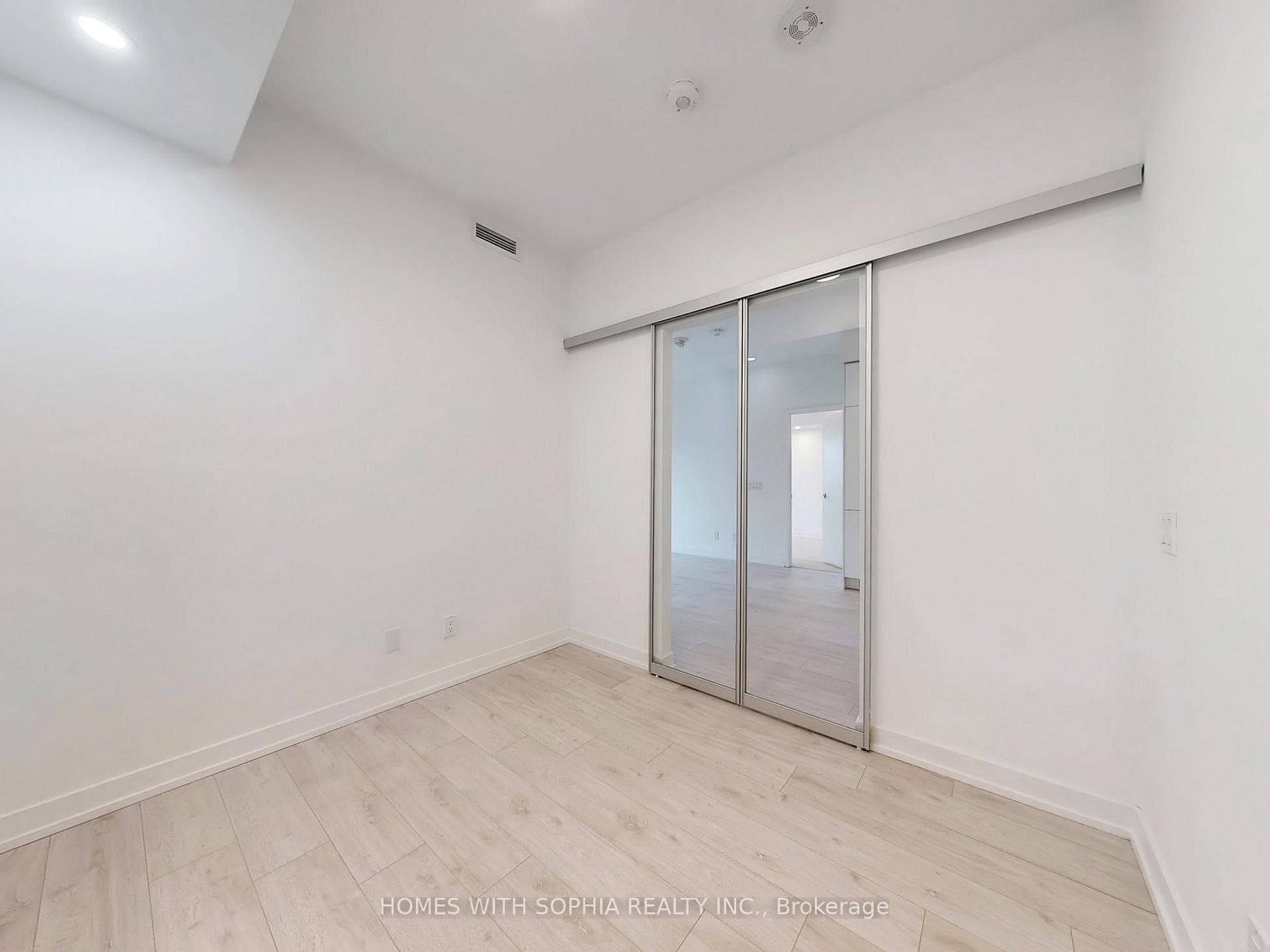 Den as Separate room