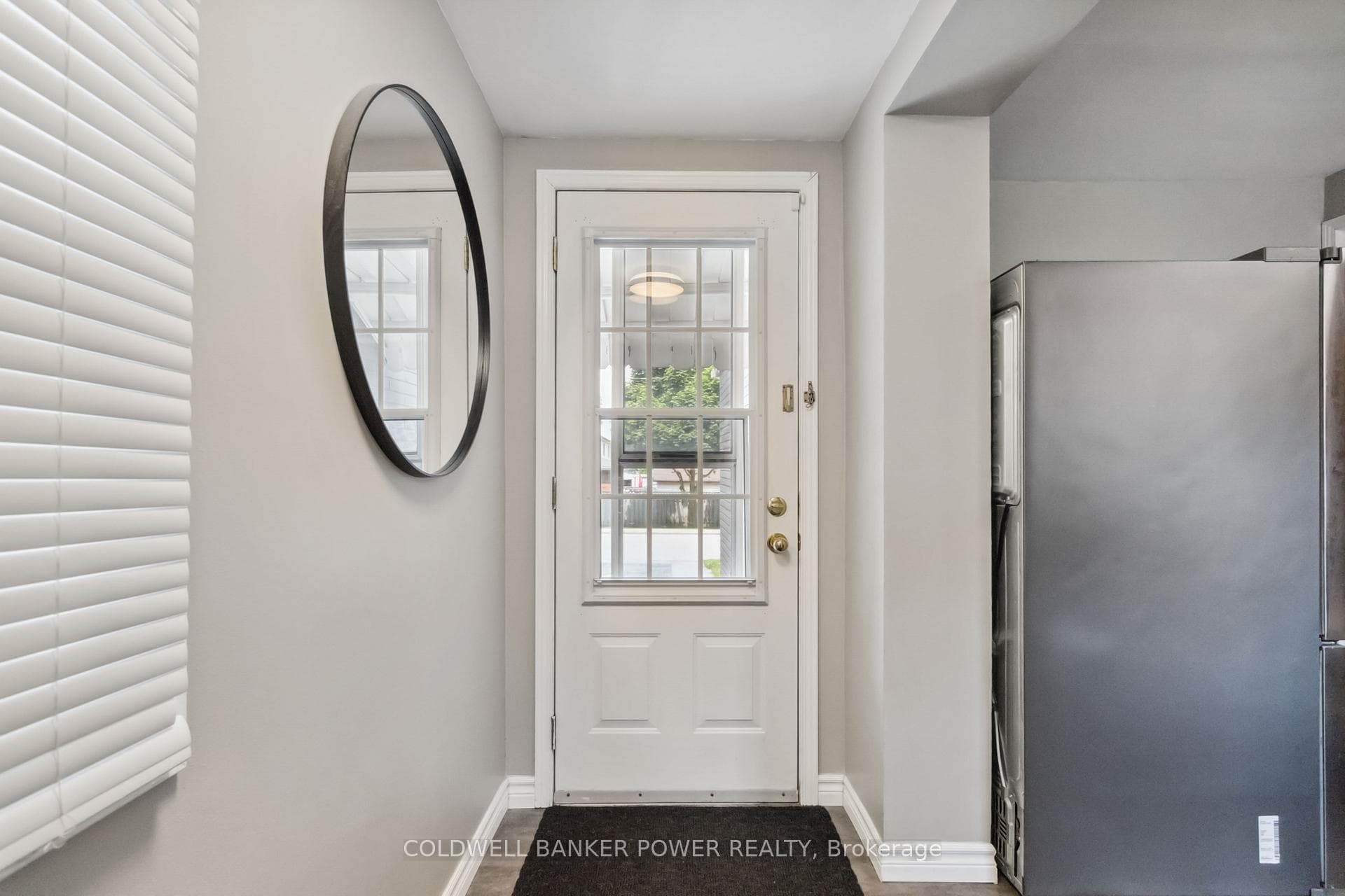 378 Argyle Street photo 11