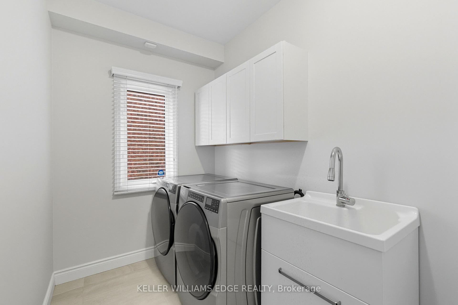 45 Premier Road photo 18