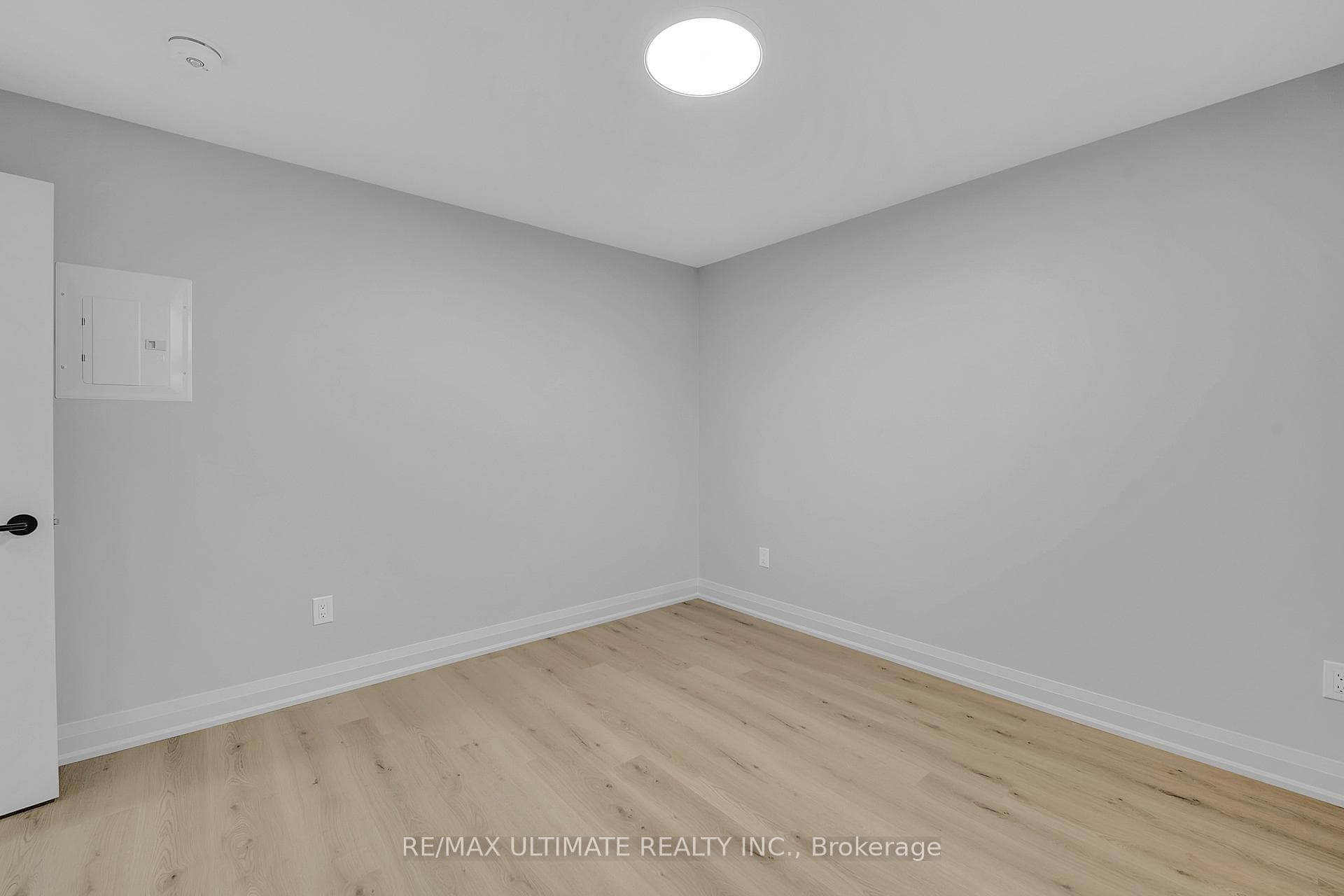 1204 Roselawn Avenue Unit Bsmt photo 16