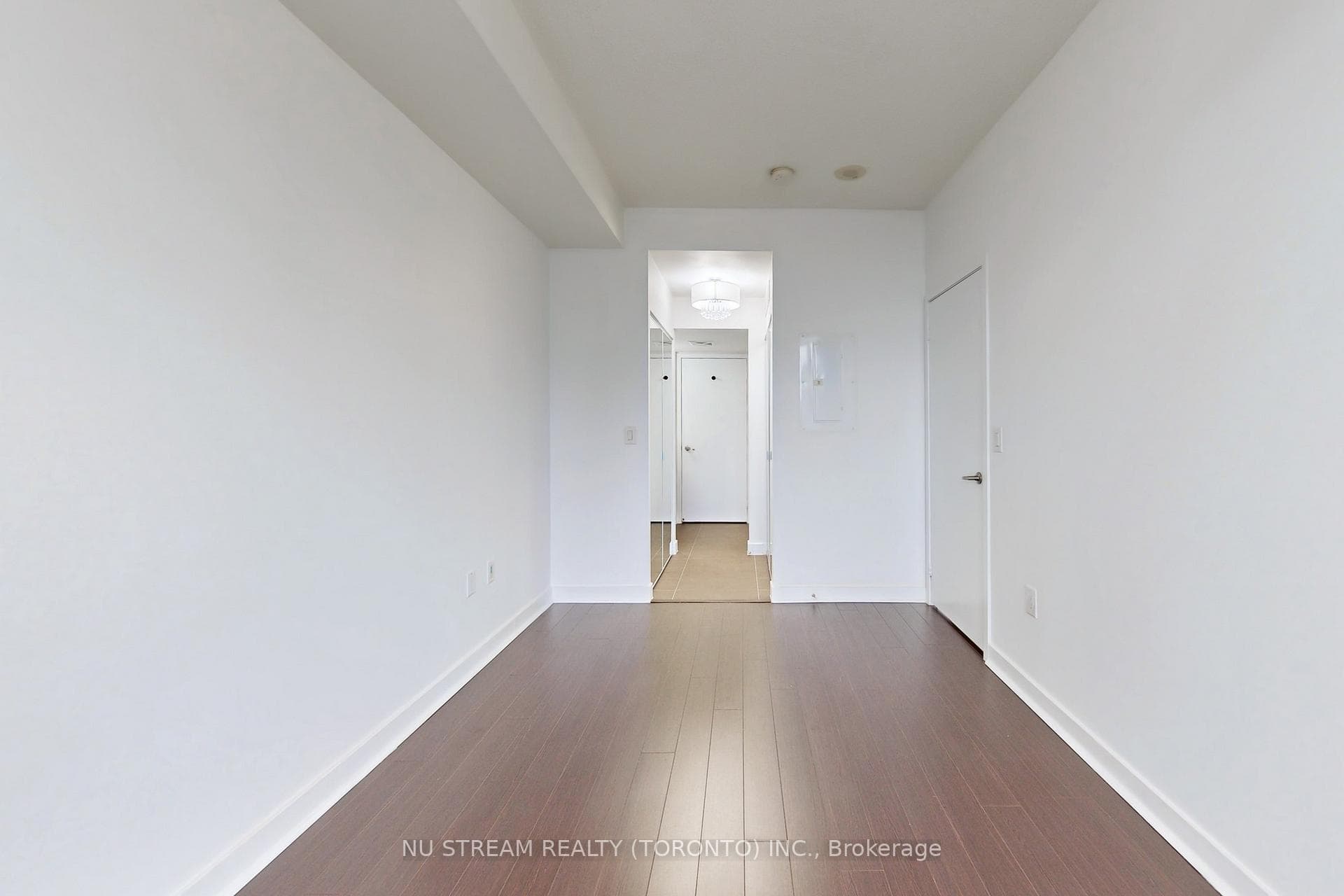 38 Dan Leckie Way Unit 2010 photo 13