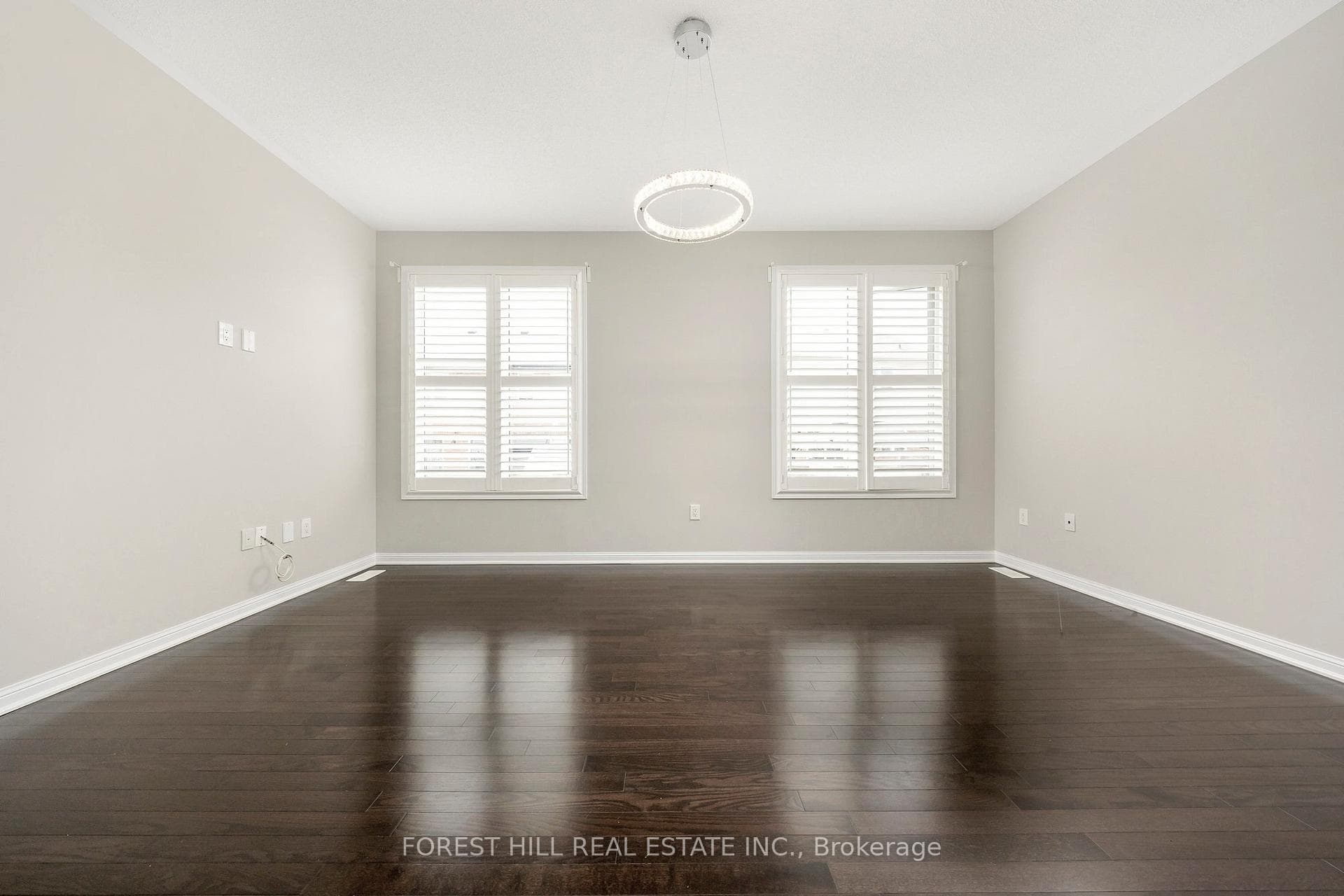 928 Dice Way photo 6