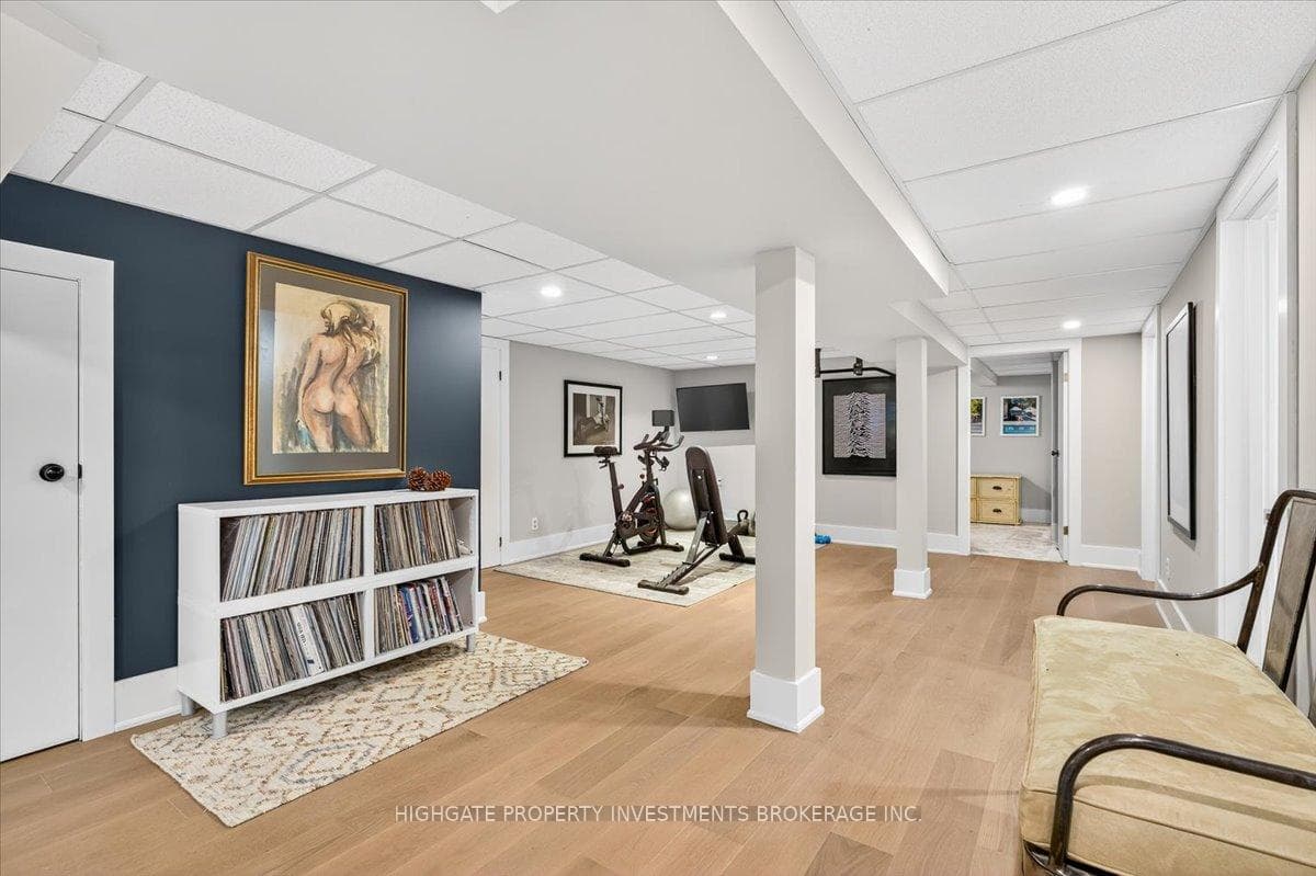 75 Dundonald Street photo 28