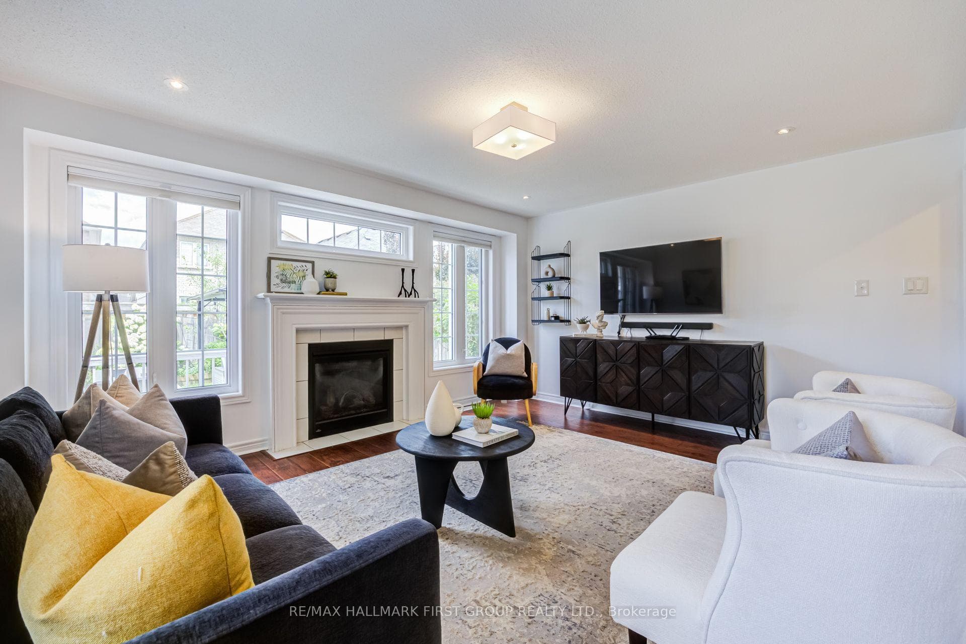36 McCourt Drive photo 15