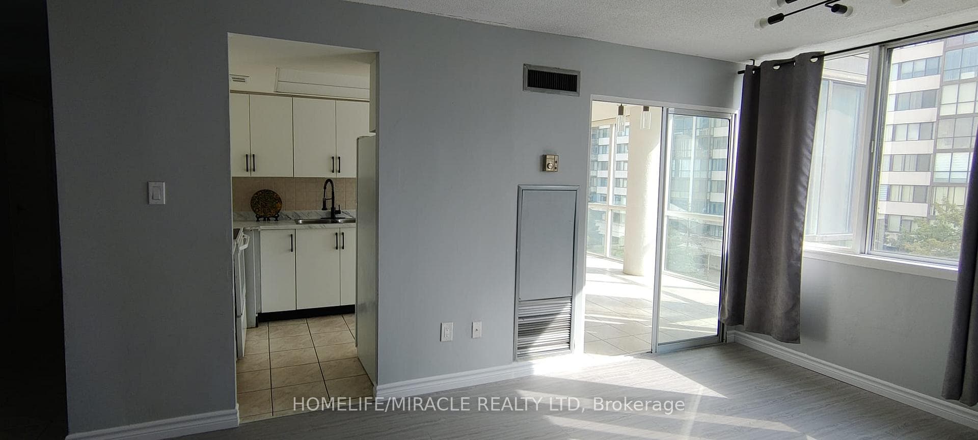 10 Markbrook Lane Unit 404 photo 9