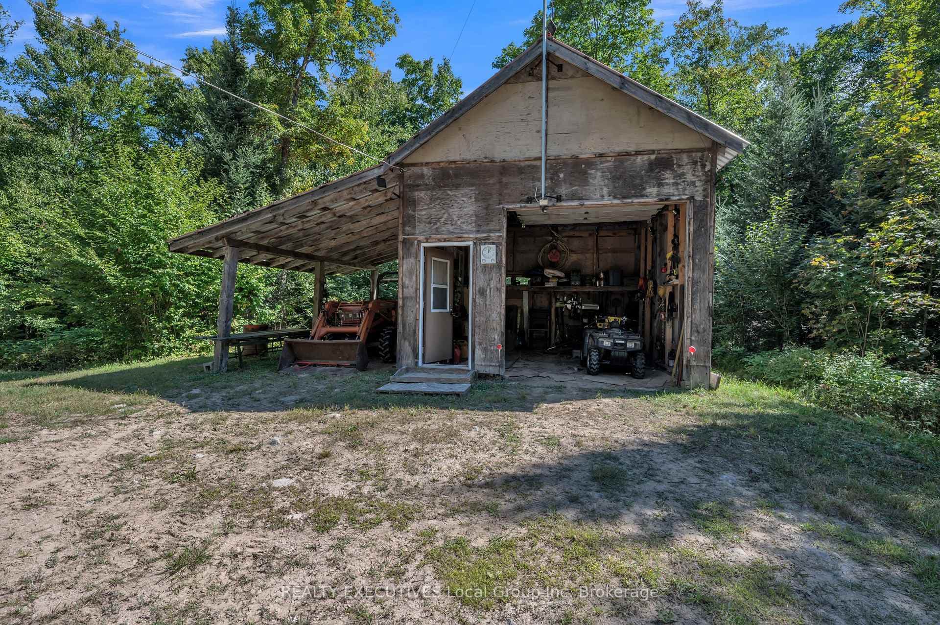 876 GRANITE HILL Road photo 24