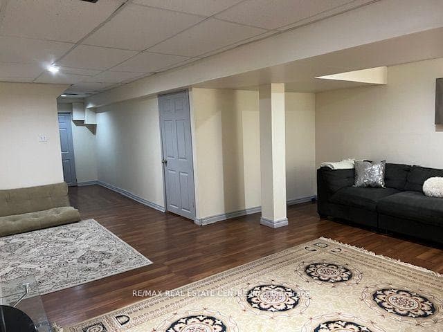 1063 Laurier Avenue photo 27
