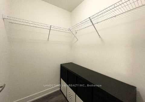 180 Fairview Mall Drive Unit 1912 photo 9