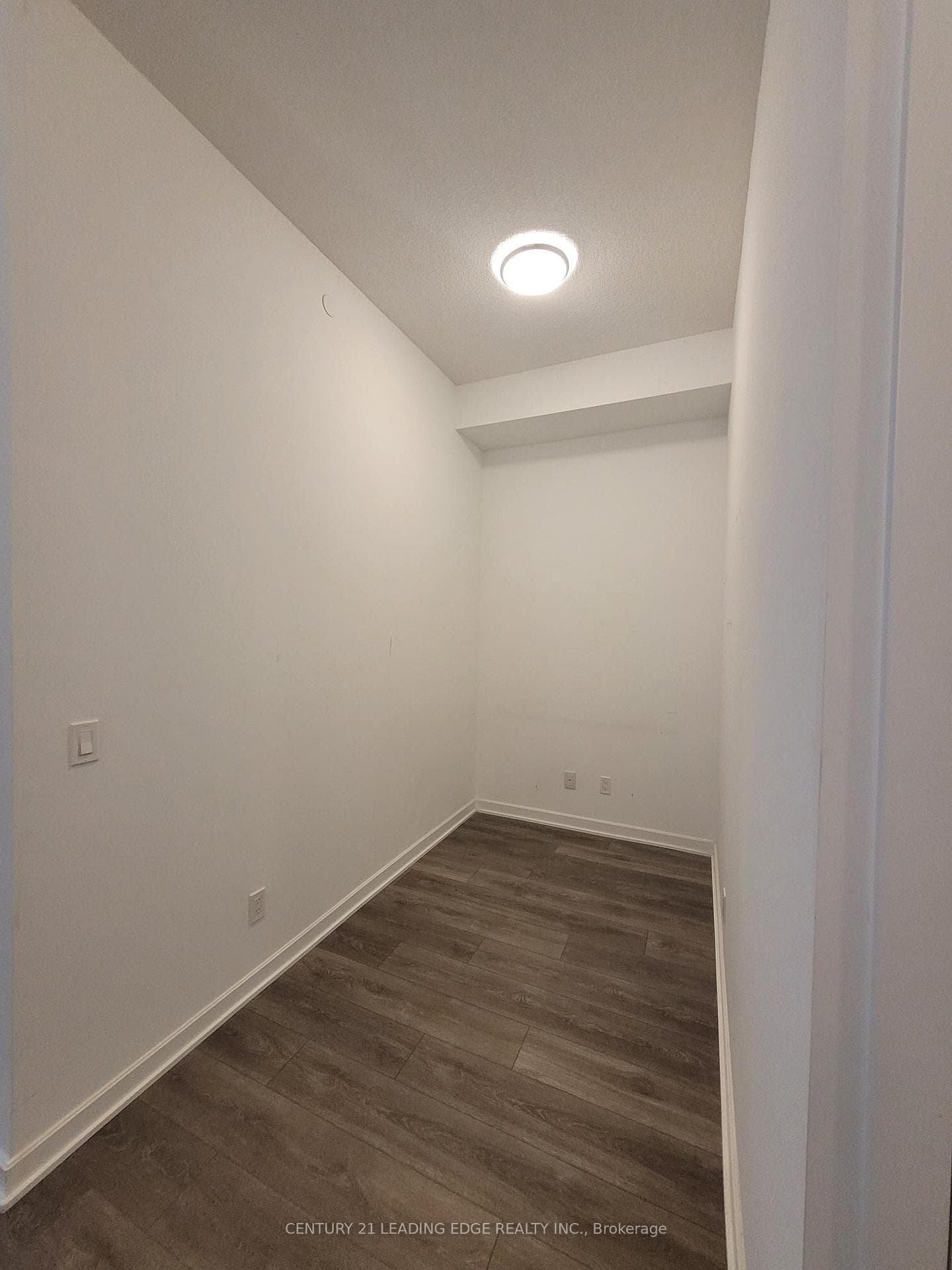 38 Forest Manor Road Unit 311 photo 9