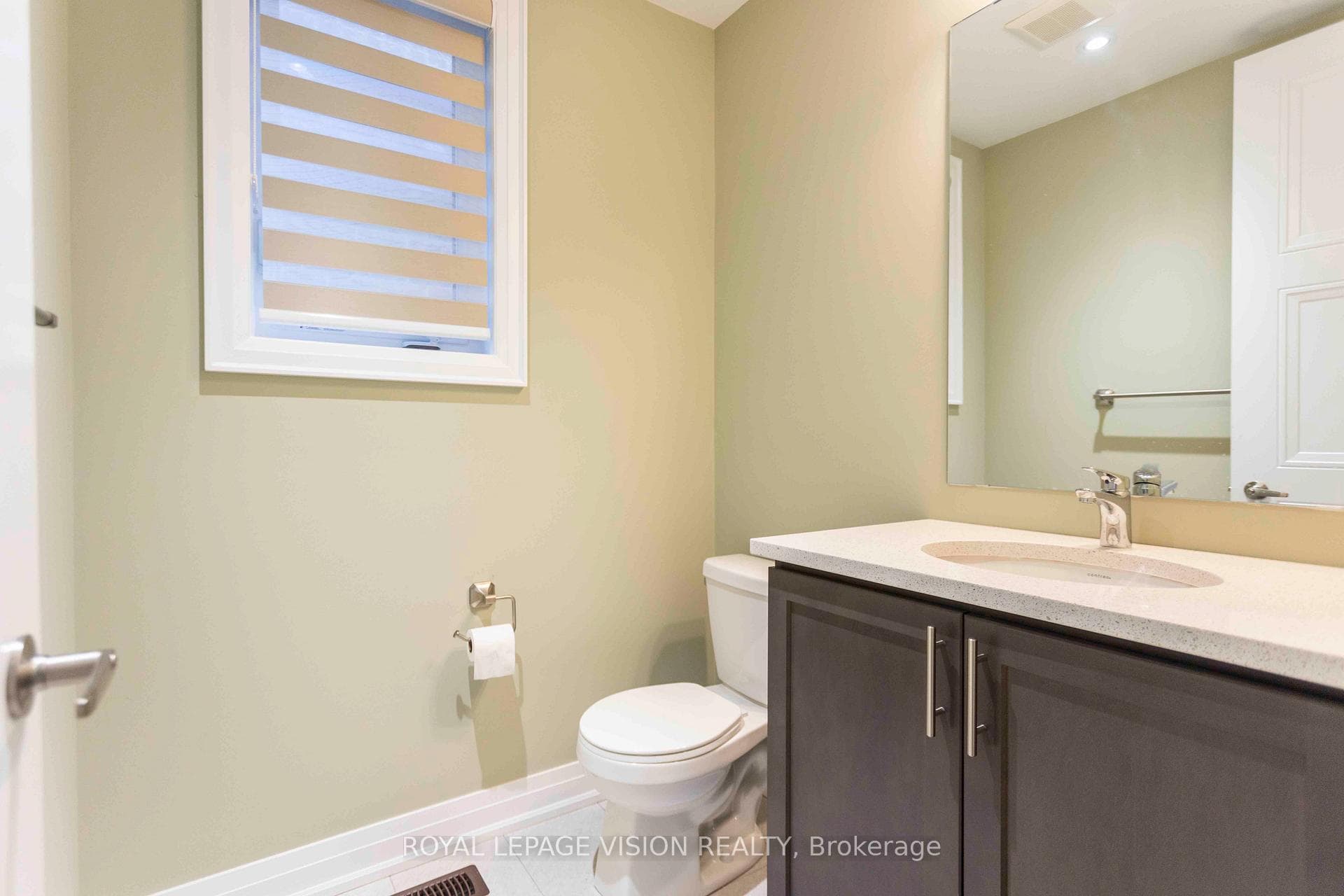31 Wesley Brooks Street photo 20