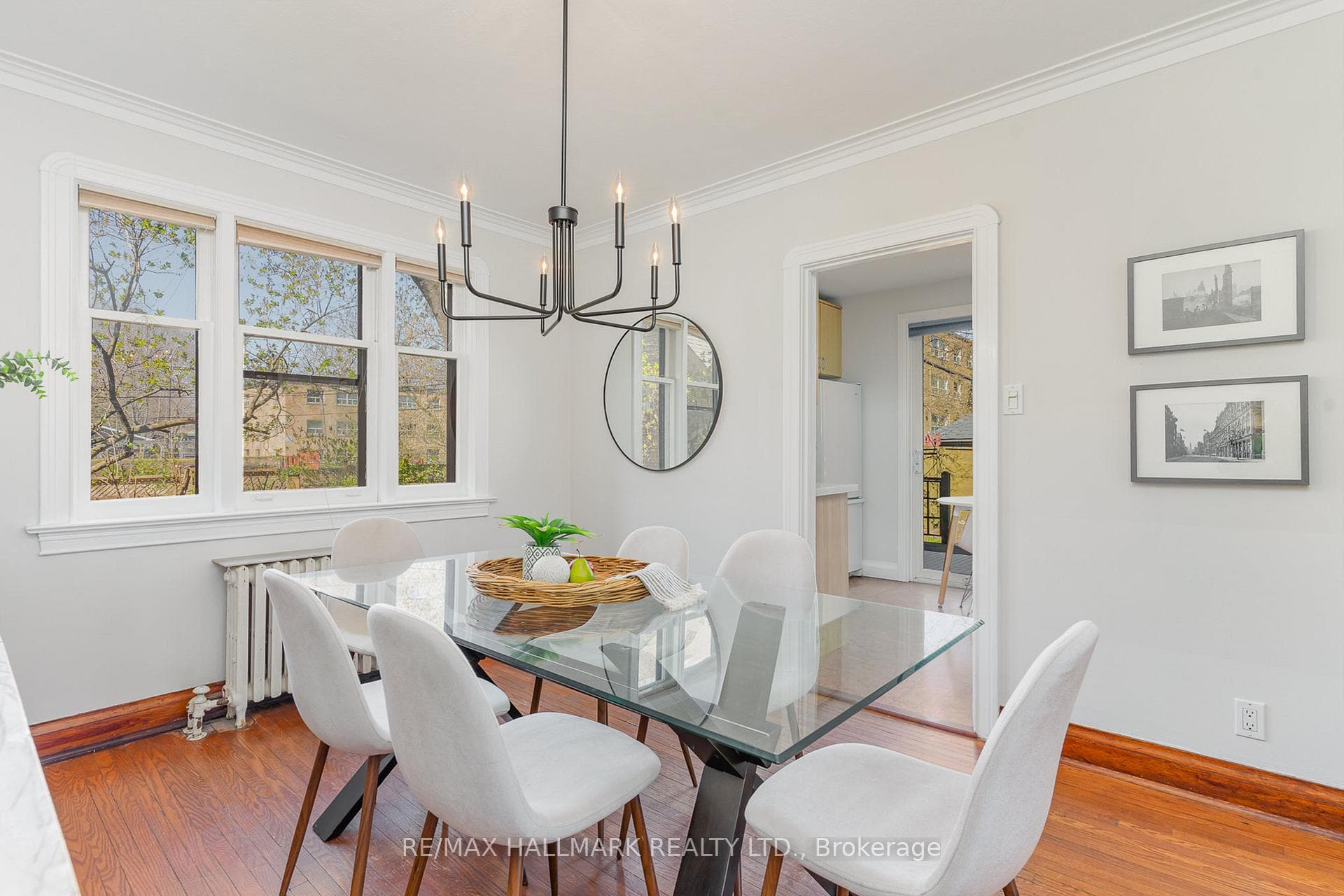 94 Alder Crescent photo 8