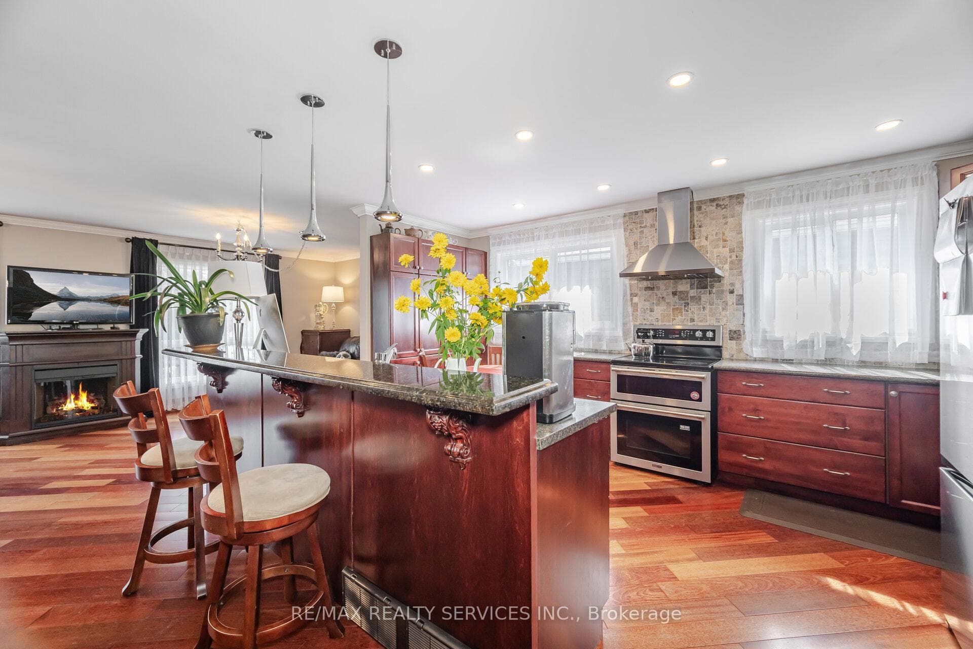 38 Grassmere Crescent photo 14