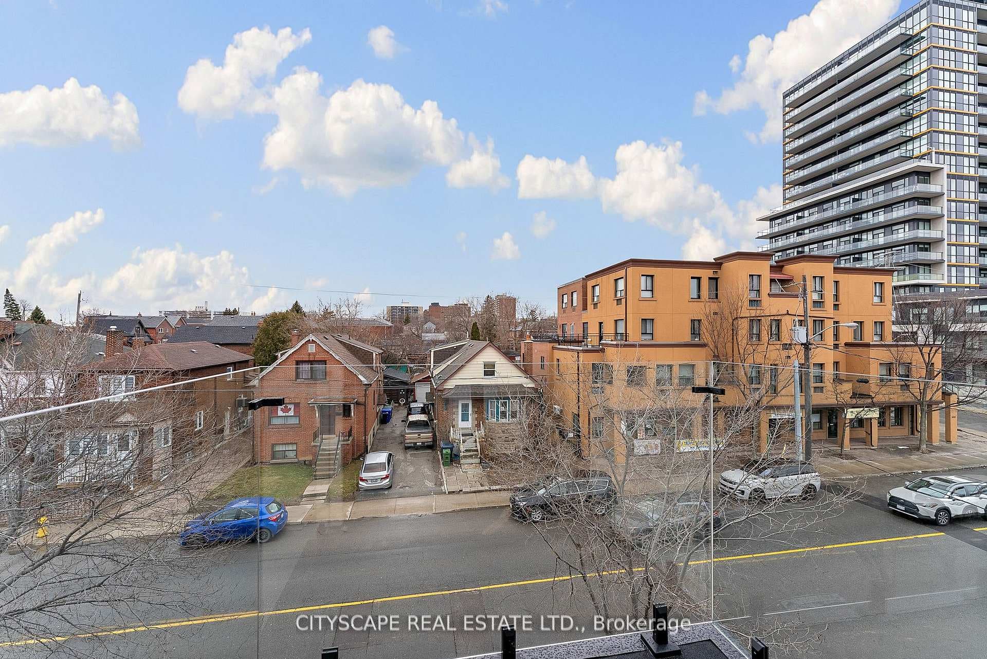 587 Oakwood Avenue Unit 3 (Upper) photo 30
