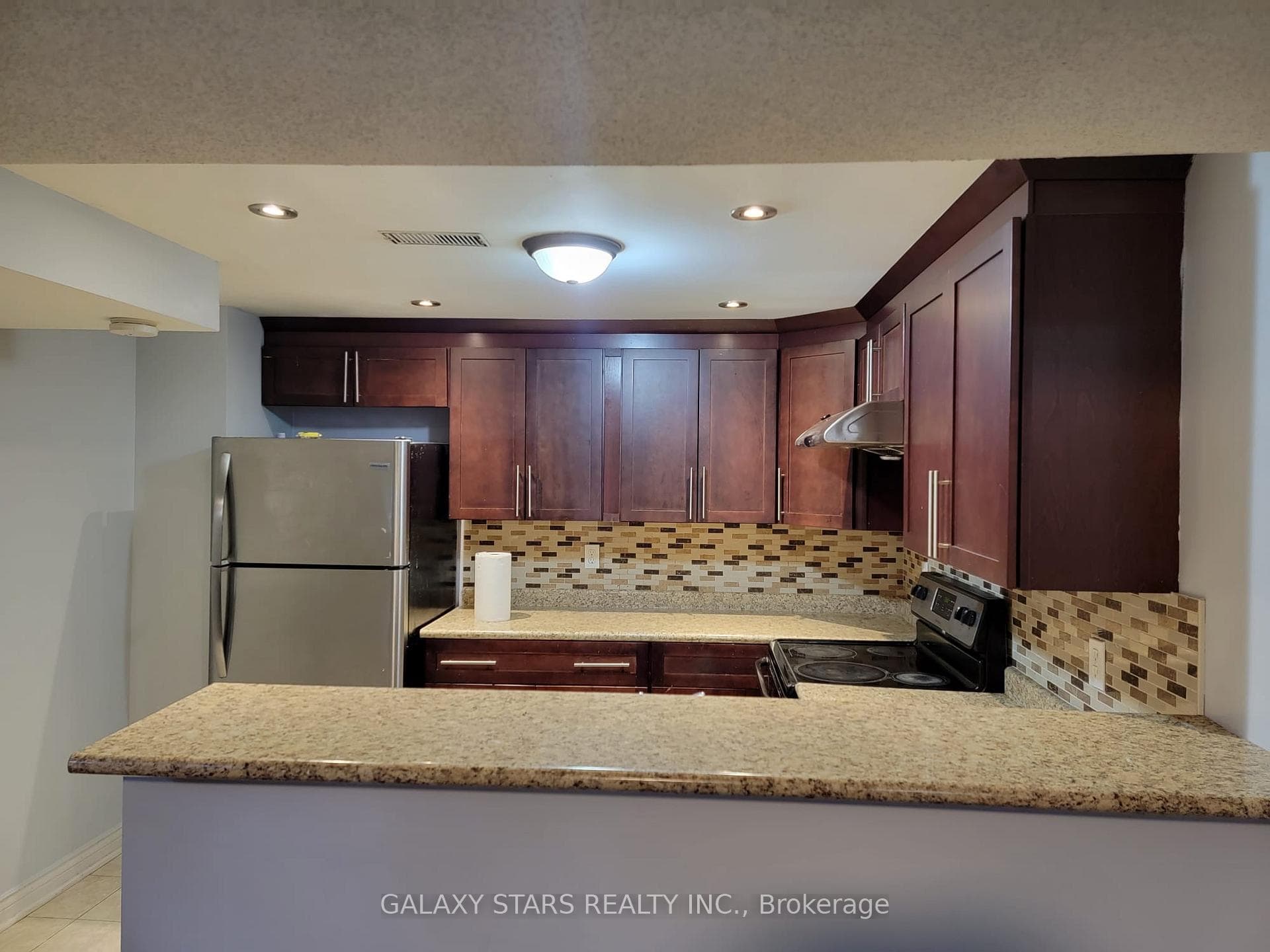 625 Staines Road Unit BSMT photo 2