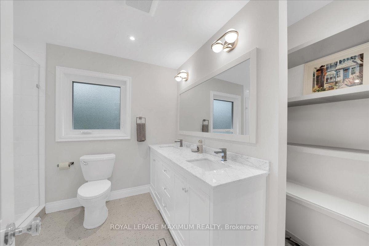 62 Montgomery Court photo 31