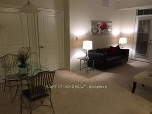 263 Georgian Drive Unit 102 photo 5