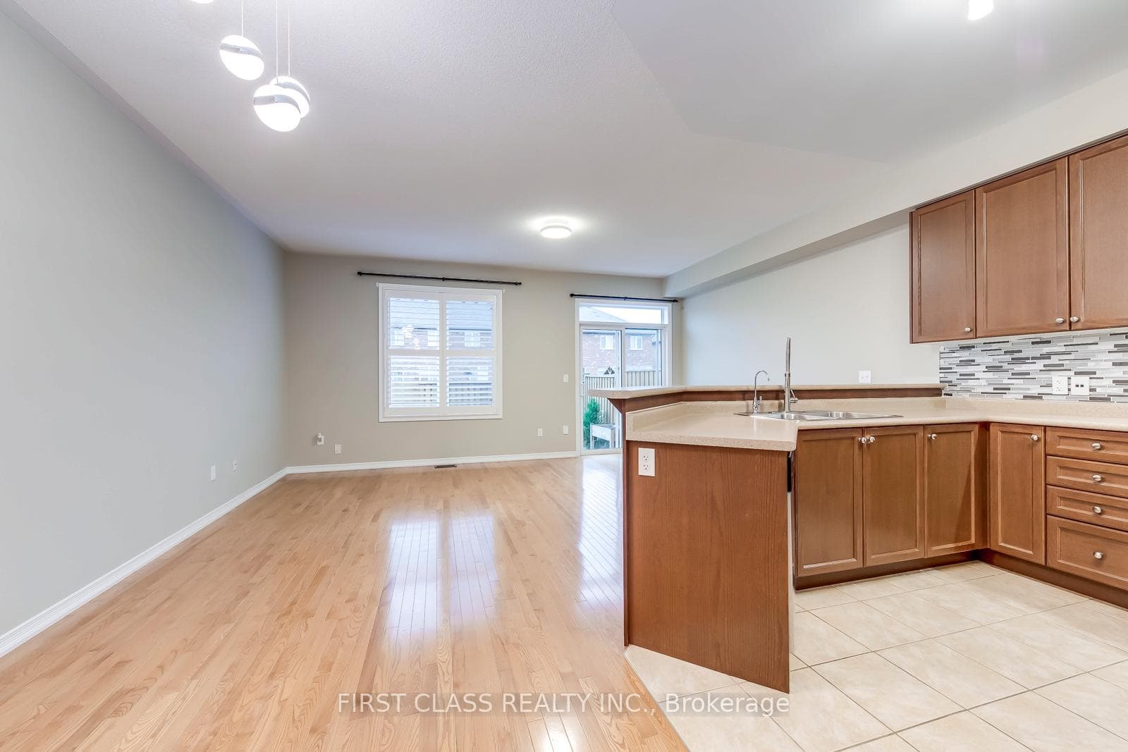 651 Farmstead Drive Unit 39 photo 8