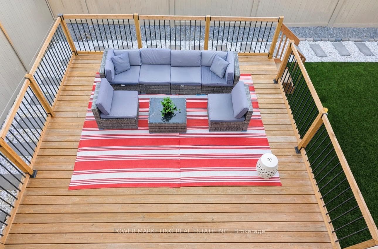 143 Robin Easey Avenue photo 34