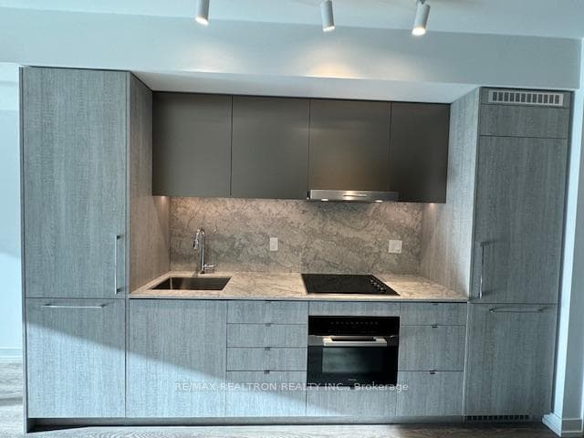 771 Yonge Street Unit 1101 photo 8