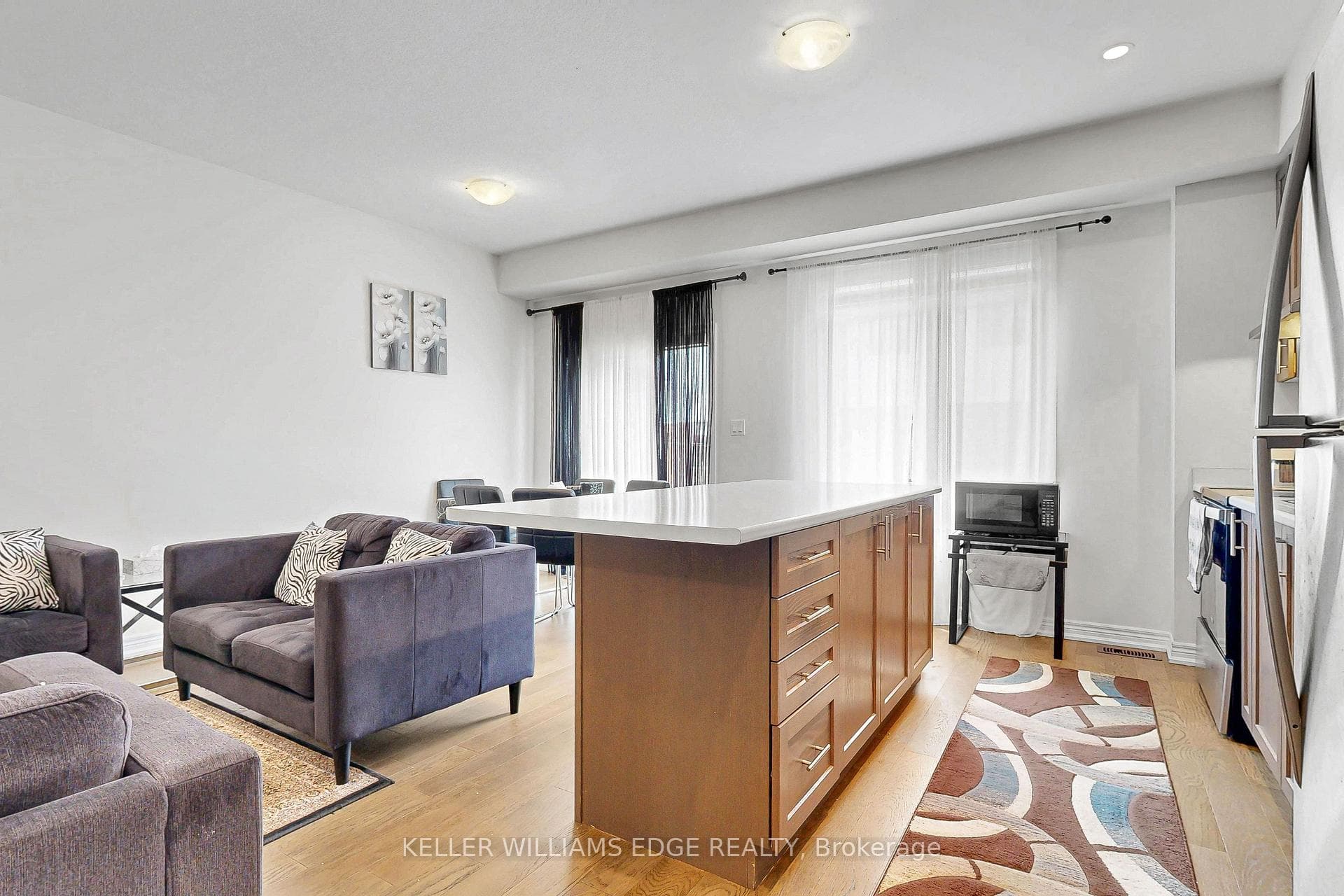 30 Mia Drive Unit 11 photo 18