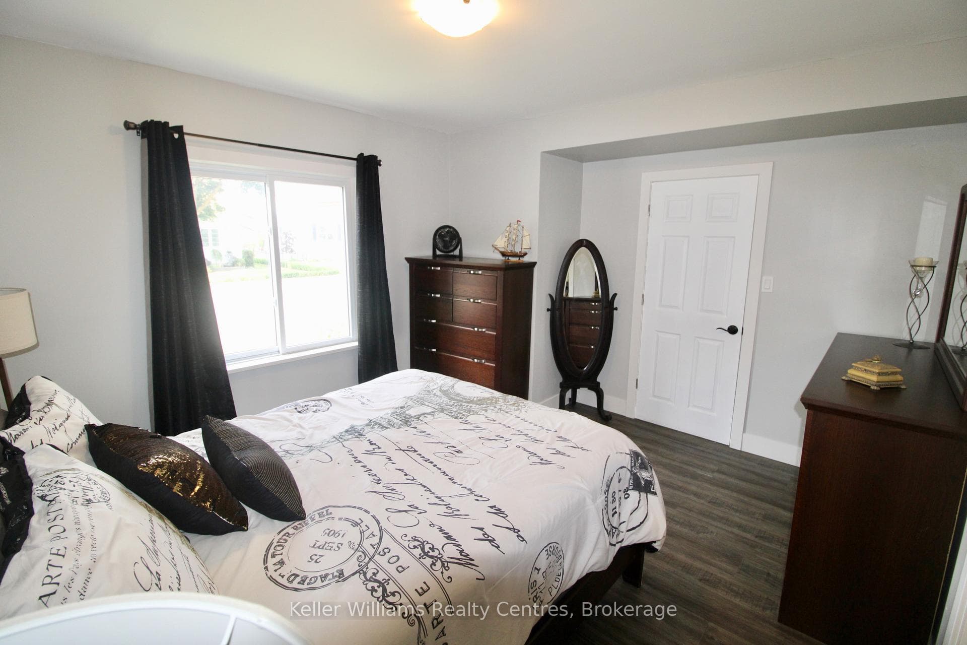 445 13th Street photo 12